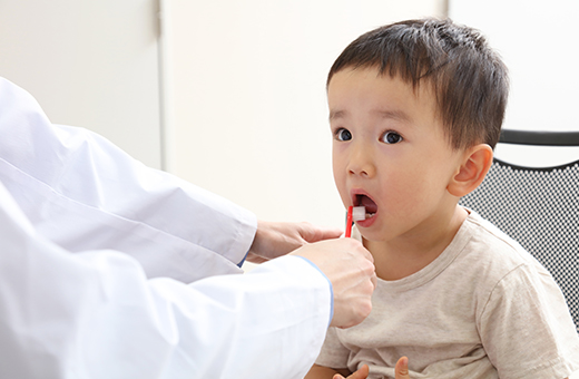 お子さまの歯を守りましょう～小児歯科